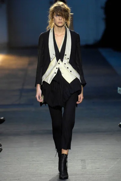 Look 2